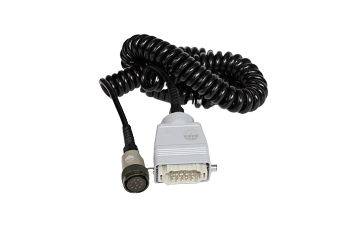 IRONWELL REMOTE CONTROL CABLE, Vögele 1900-2 ve Vögele 1900-3 yan kumandalarının finisher ile iletişimini sağlayan kablodur. 1900-2 ve 1900-3 için iki ayrı versi- yon olarak üretilen Yan Kumanda Kabloları rakip ürünlerden farklı olarak kendi içinde yüksek voltaj, yüksek akım ve ters voltaj korumasına sahiptir böylece yan kumandalarınızı olası arızalardan korur. IRONWELL REMOTE CONTROL CABLE, Vögele 1900-2 ve Vögele 1900-3 yan kumandalarının finisher ile iletişimini sağlayan kablodur. 1900-2 ve 1900-3 için iki ayrı versi- yon olarak üretilen Yan Kumanda Kabloları rakip ürünlerden farklı olarak kendi içinde yüksek voltaj, yüksek akım ve ters voltaj korumasına sahiptir böylece yan kumandalarınızı olası arızalardan korur.